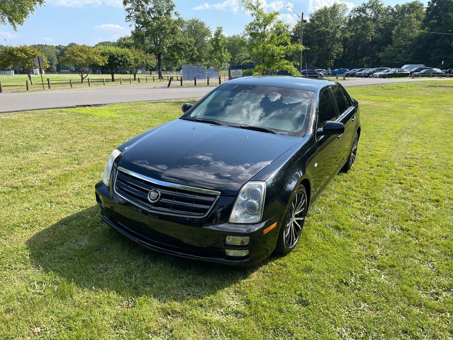 Used 2006 Cadillac STS V8 w/ Preferred Equipment Group RWD image 3