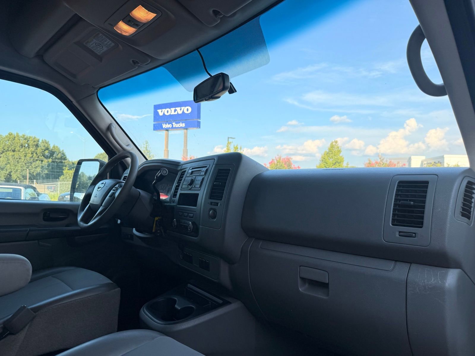 Used 2017 Nissan NV 2500 S w/ Power Basic Package image 10