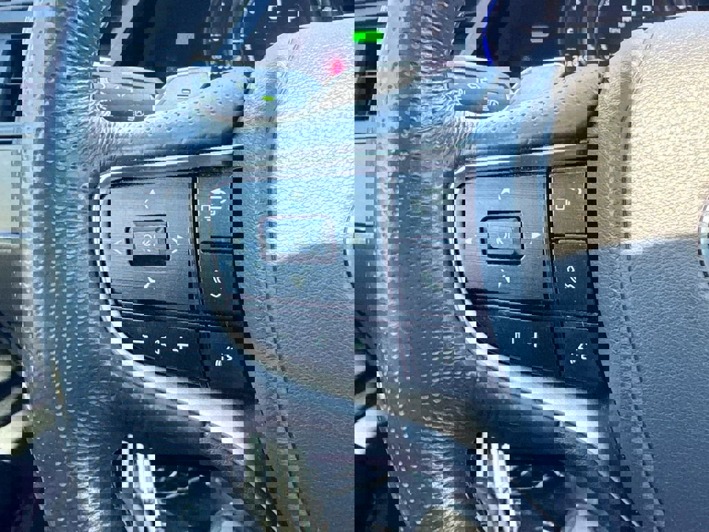 Used 2023 Lexus ES 300h F Sport image 22