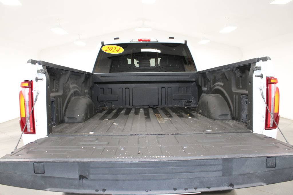 Used 2024 Ford F150 Lariat w/ Tow/Haul Package AWD/4WD image 11