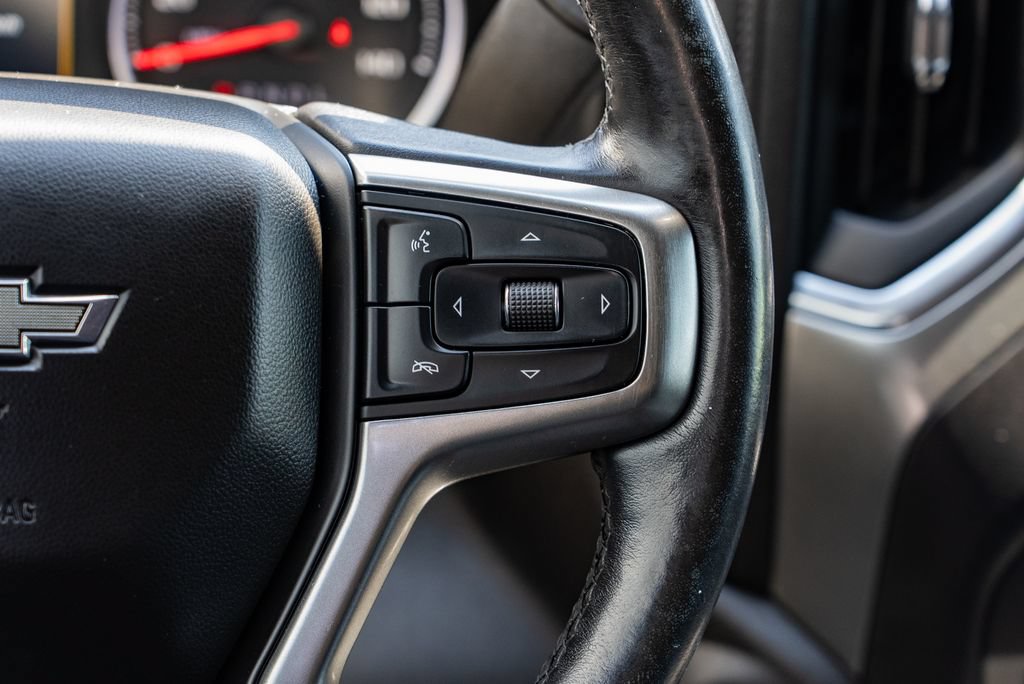 Used 2020 Chevrolet Silverado 1500 RST AWD/4WD image 13