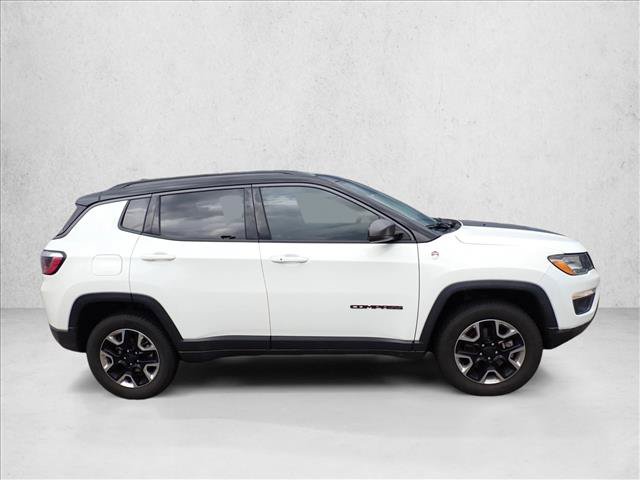 Used 2018 Jeep Compass Trailhawk w/ Leather Interior Group AWD/4WD image 9