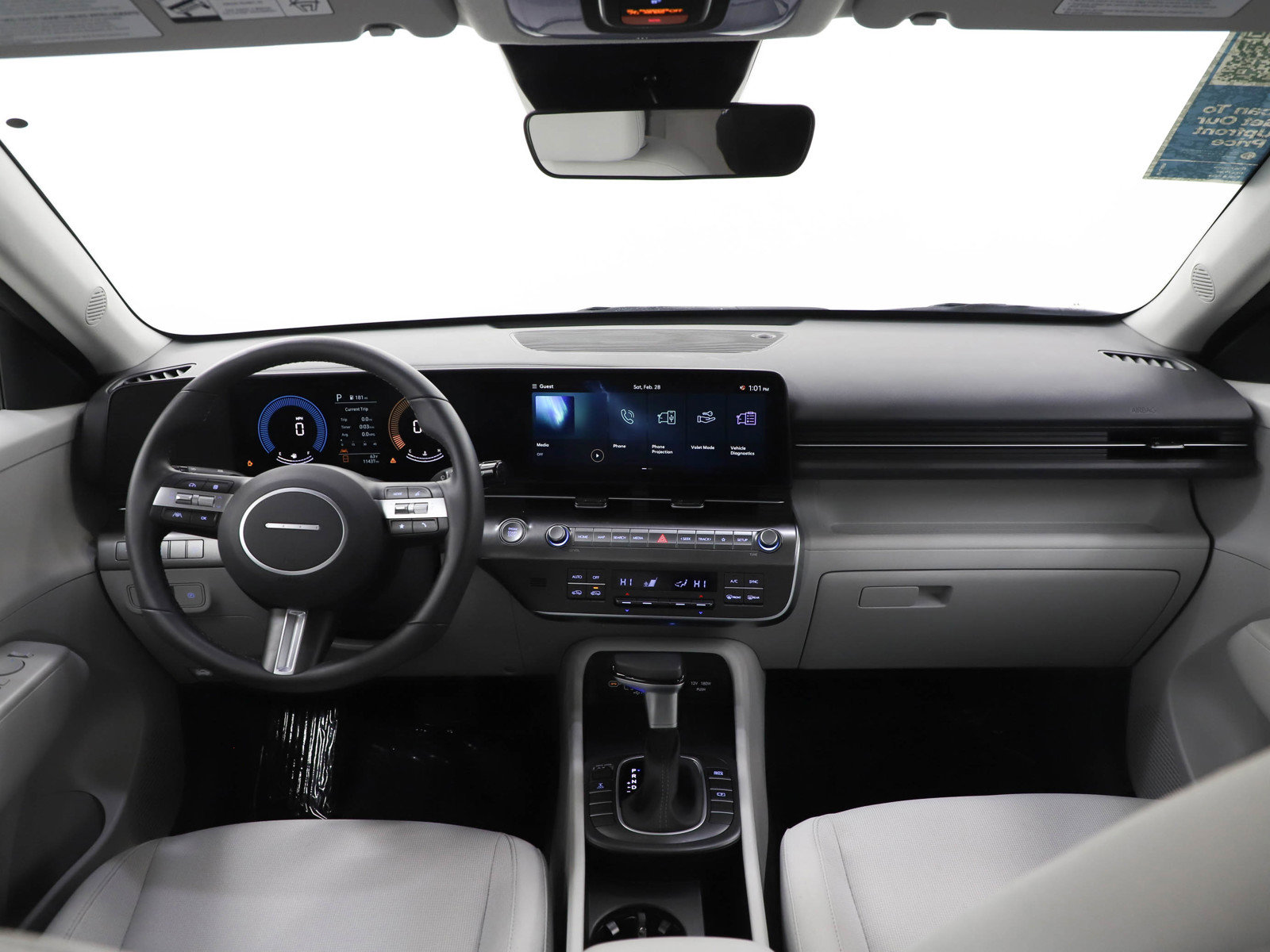 Used 2025 Hyundai Kona SEL image 13