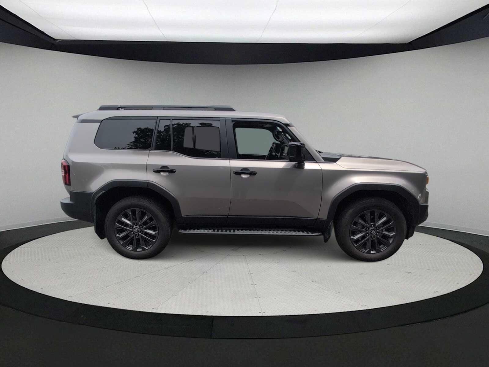 Used 2025 Toyota Land Cruiser w/ Premium Package AWD/4WD image 9