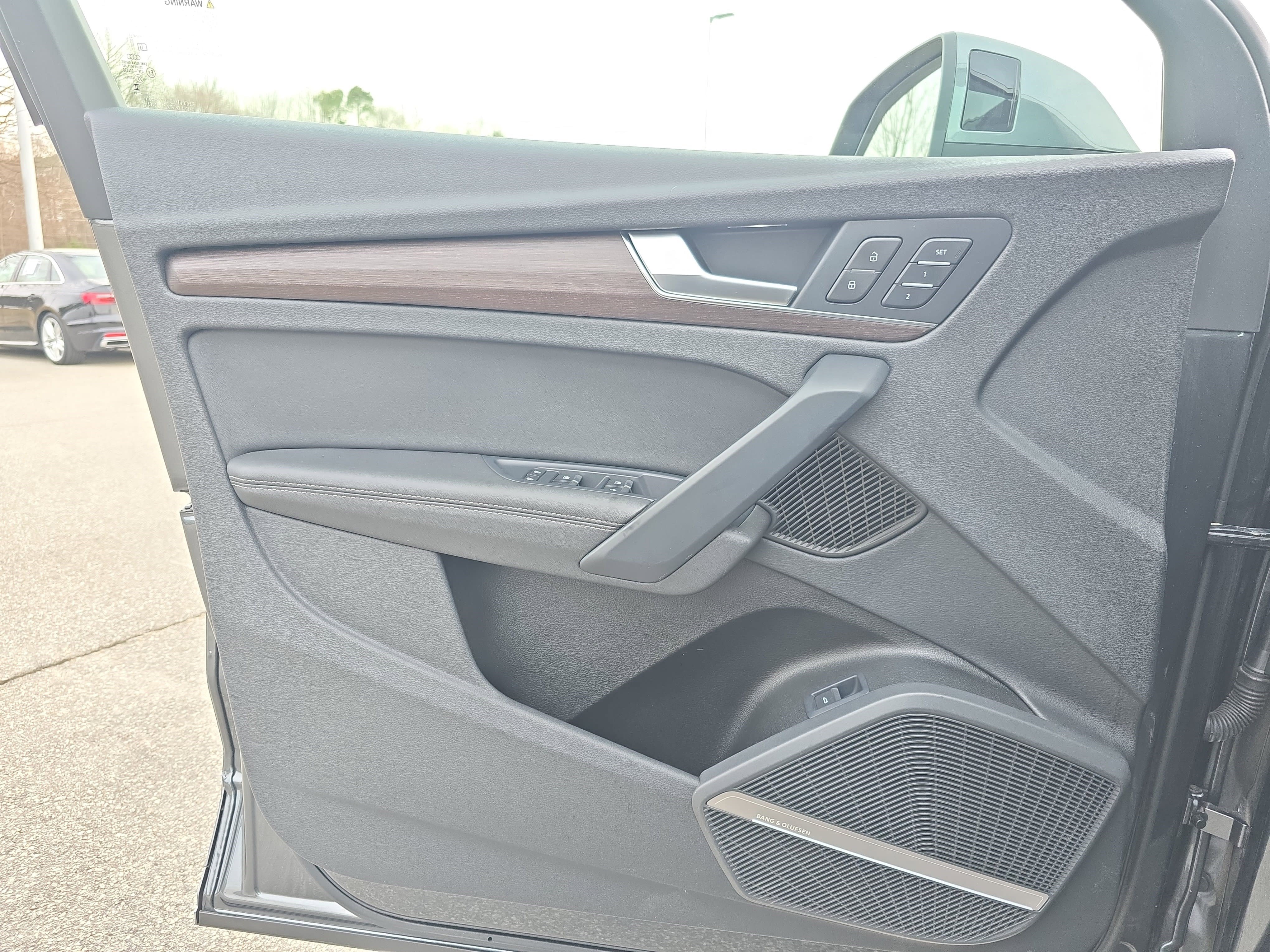 Used 2023 Audi Q5 2.0T Premium Plus w/ Premium Plus Package image 25