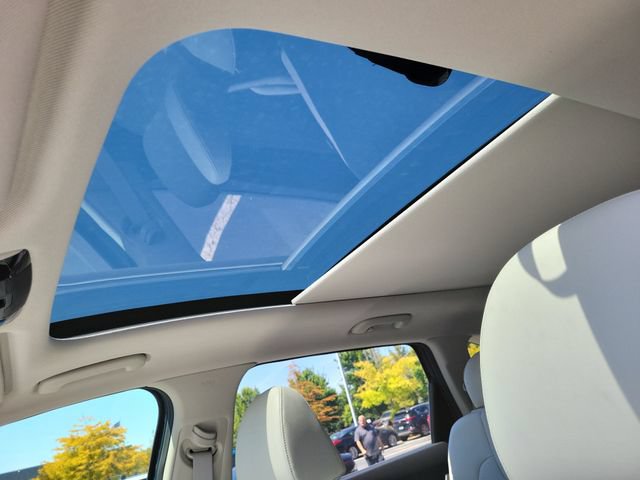 New 2026 Kia Sorento S w/ S Panoramic Sunroof Package FWD image 15