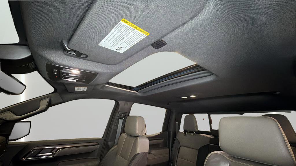 Used 2023 Chevrolet Silverado 1500 ZR2 image 32