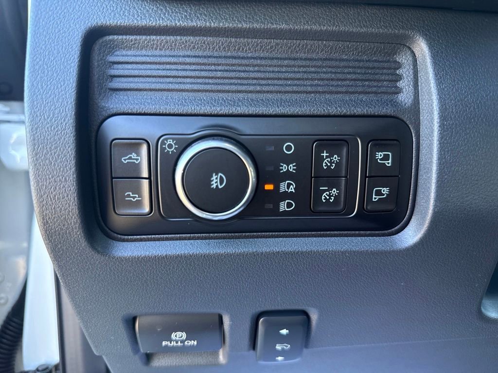 New 2026 Ford F350 Platinum image 14