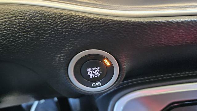 Used 2019 Dodge Challenger SXT RWD image 21