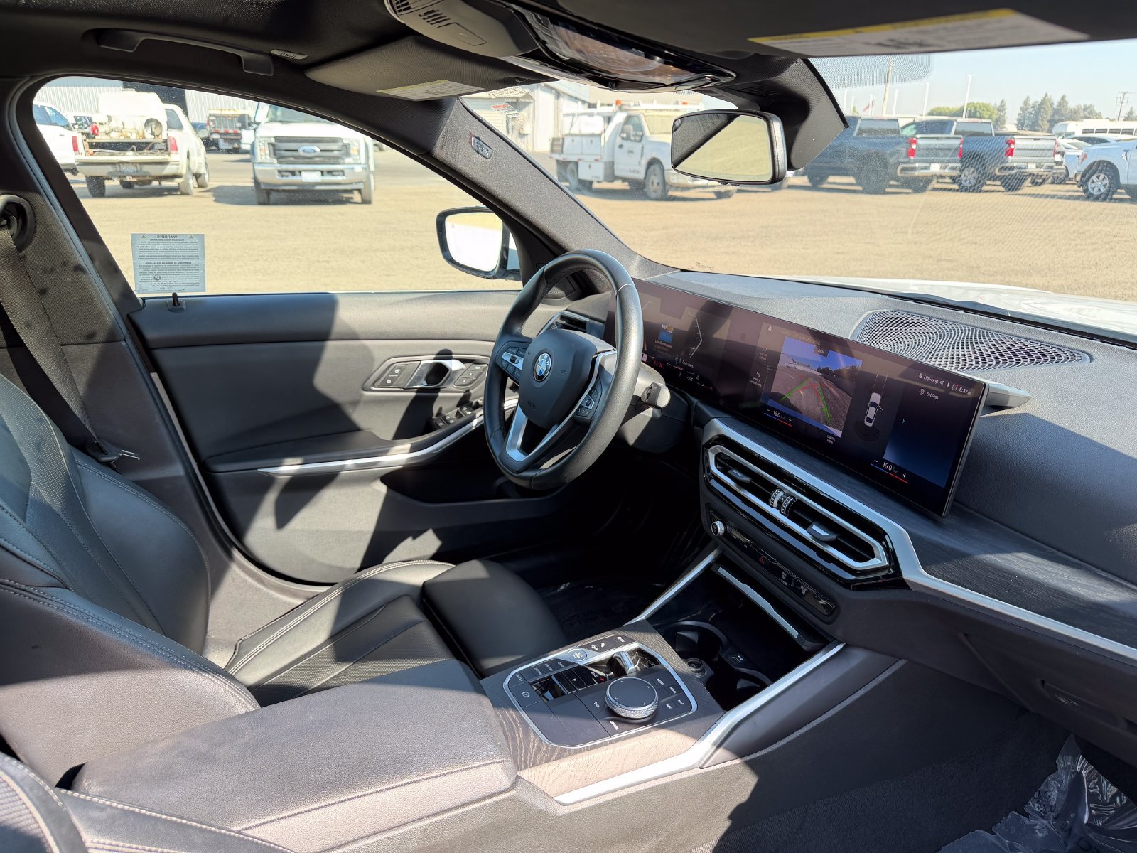 Used 2024 BMW 330i Sedan RWD image 18