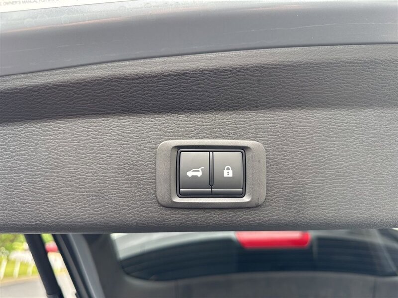 New 2025 Mitsubishi Outlander AWD image 28