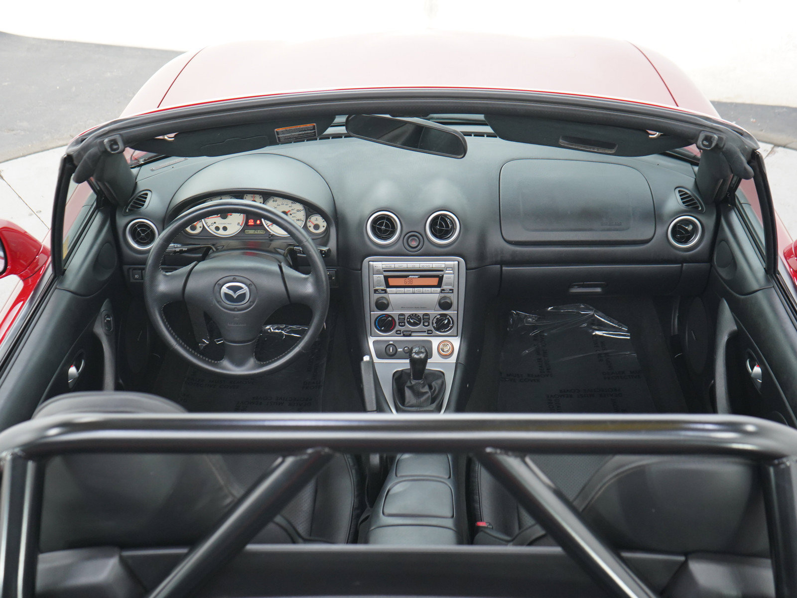 Used 2005 MAZDA MX-5 Miata LS w/ Sports Look Appearance Pkg RWD image 12