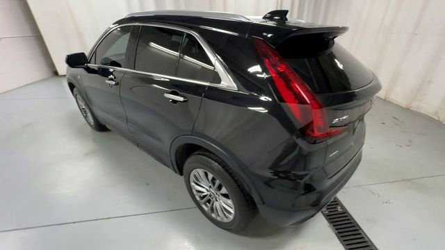 Certified 2024 Cadillac XT4 Premium Luxury w/ Cold Weather Package image 6