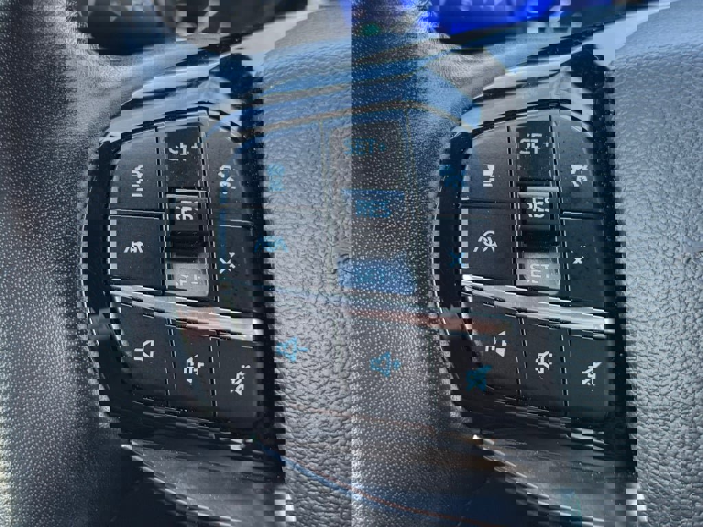 Used 2022 Ford Explorer Platinum w/ Equipment Group 601A image 19