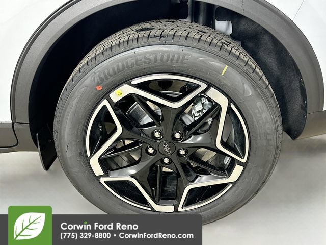 New 2026 Ford Escape Platinum w/ Premium Technology Package image 34