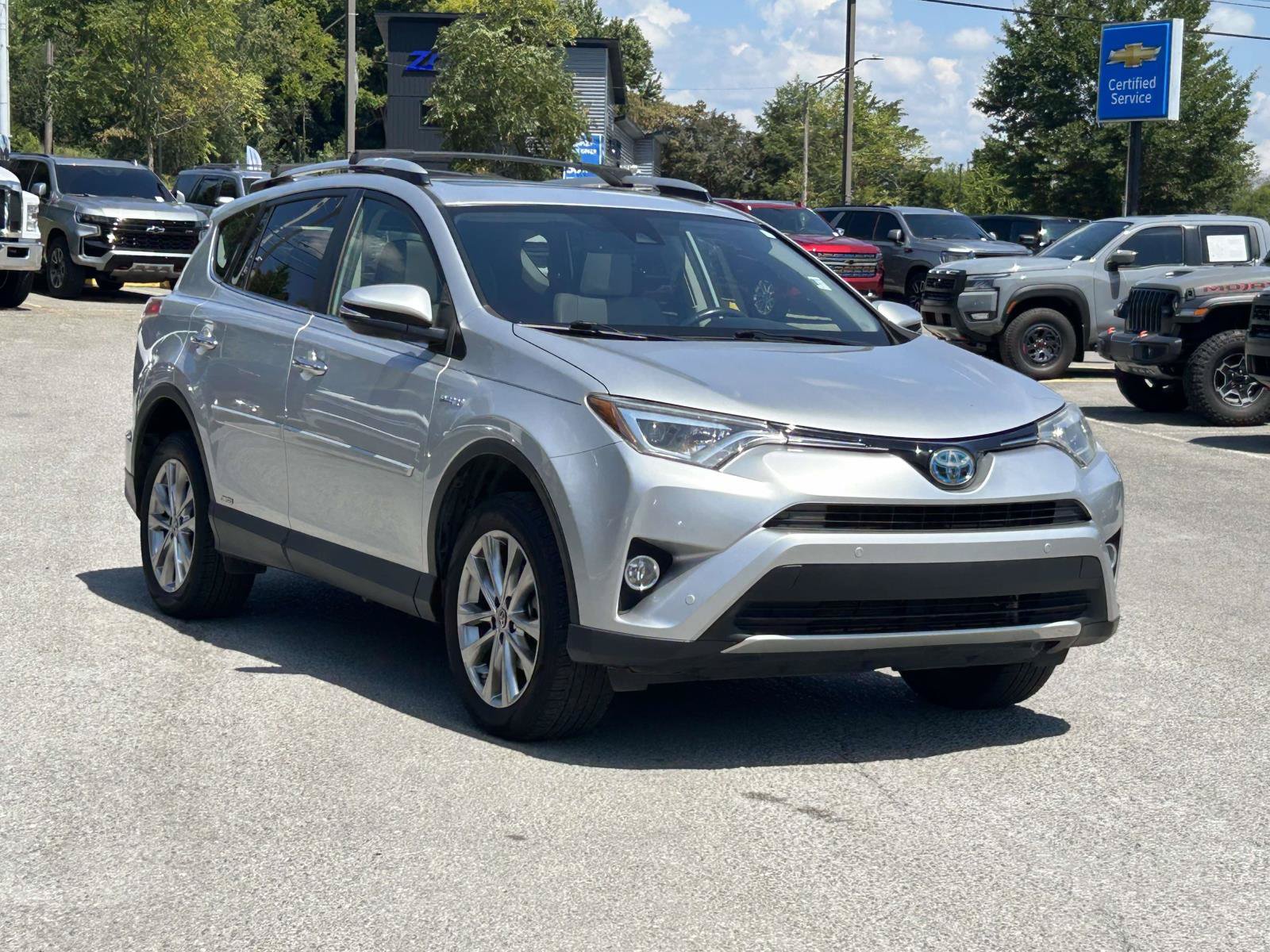 Used 2016 Toyota RAV4 Limited AWD/4WD video 1