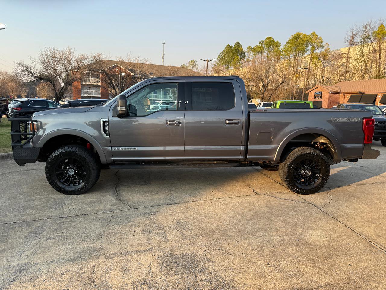 Used 2021 Ford F250 Lariat w/ Tremor Off-Road Package AWD/4WD image 4