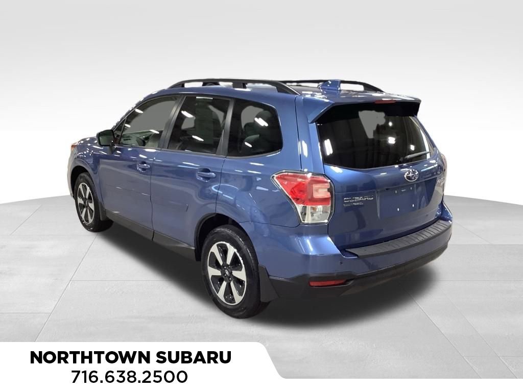 Used 2017 Subaru Forester 2.5i Premium w/ All-Weather Package image 3