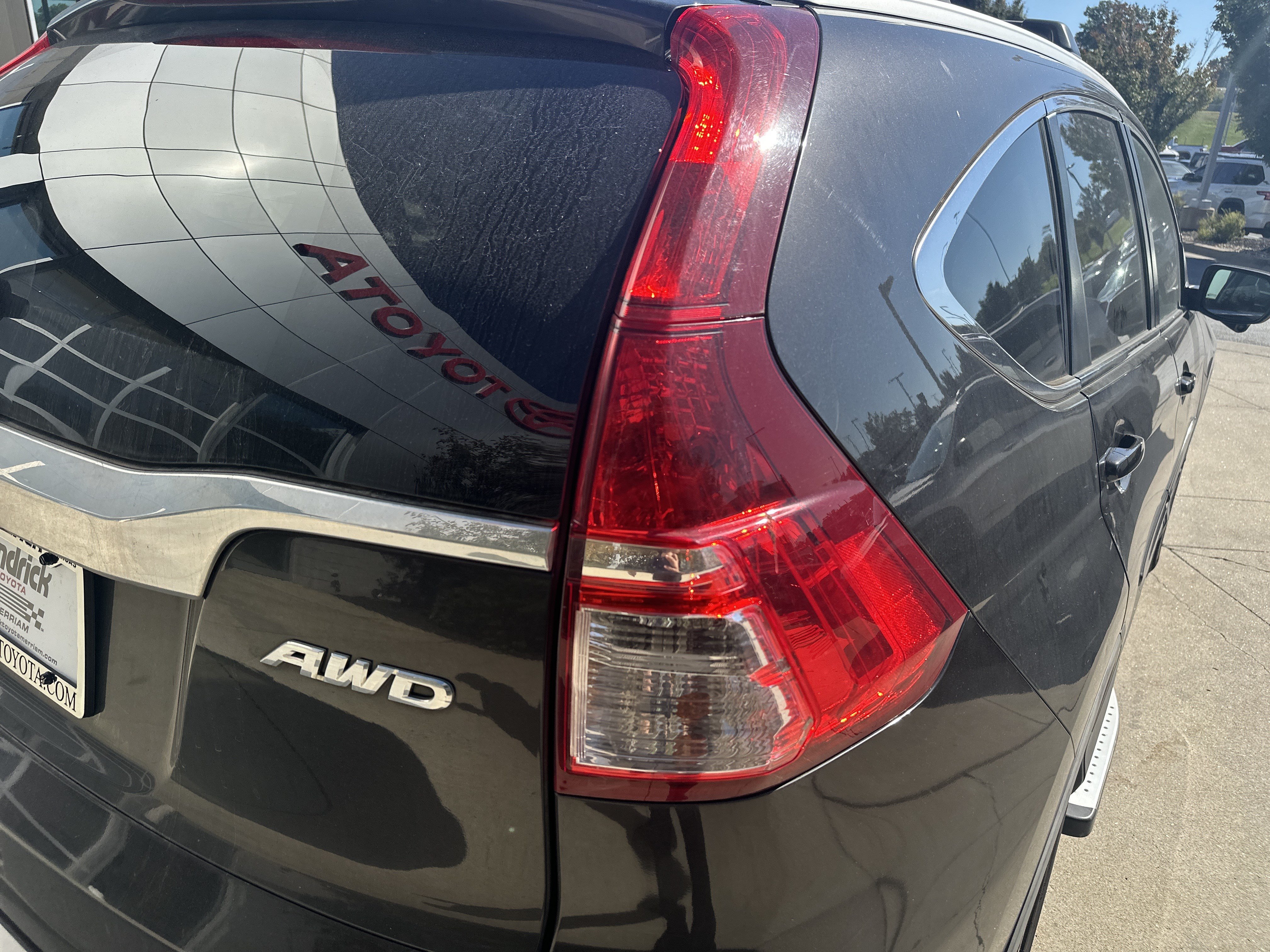 Used 2016 Honda CR-V Touring image 12