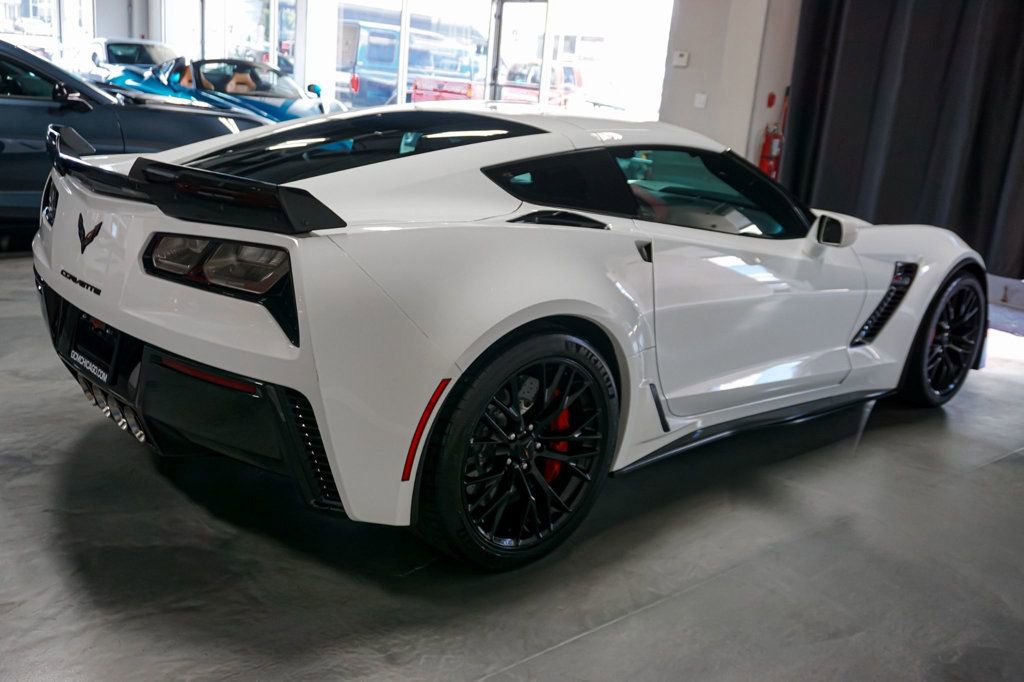 Used 2015 Chevrolet Corvette Z06 w/ Z07 Performance Package image 57