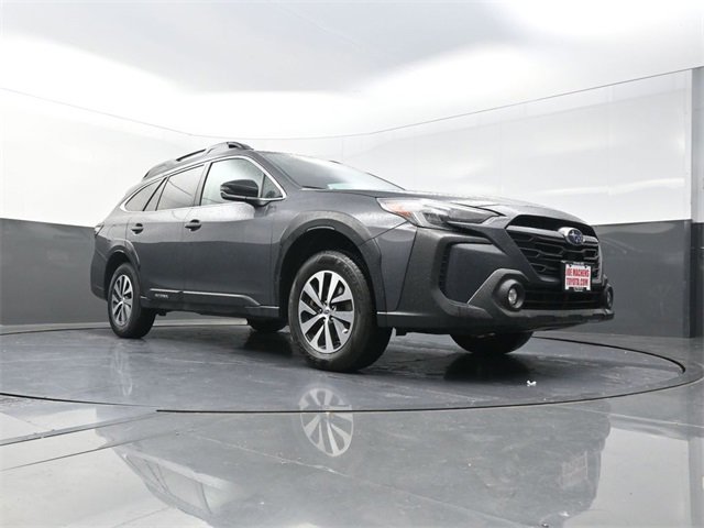 Used 2024 Subaru Outback Premium image 27