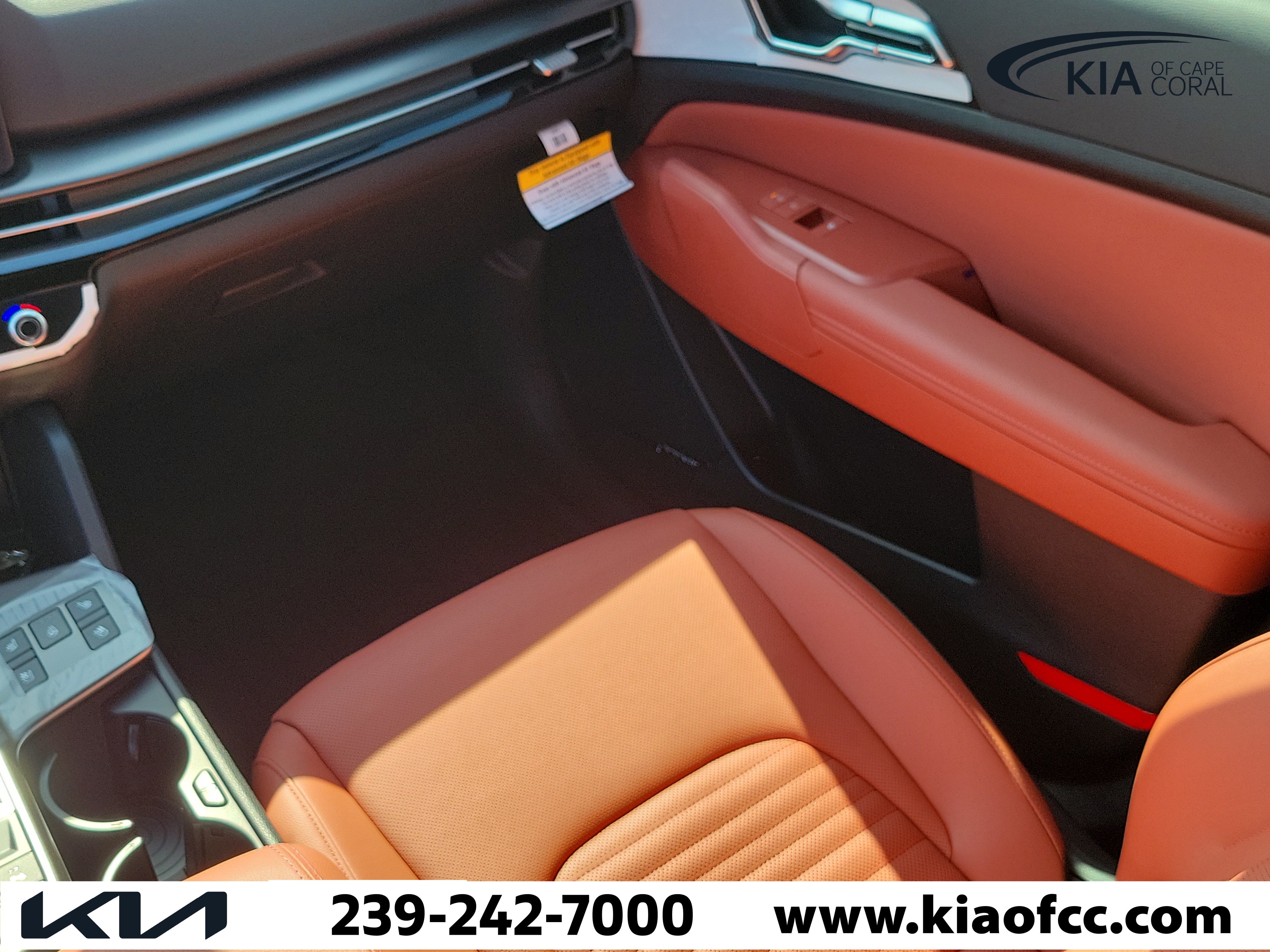 New 2026 Kia Sportage SX FWD image 19