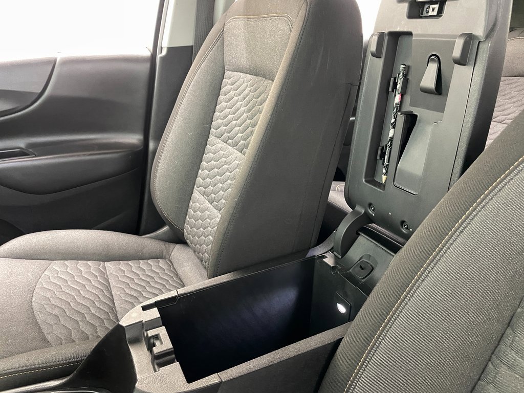 Used 2018 Chevrolet Equinox LT image 30