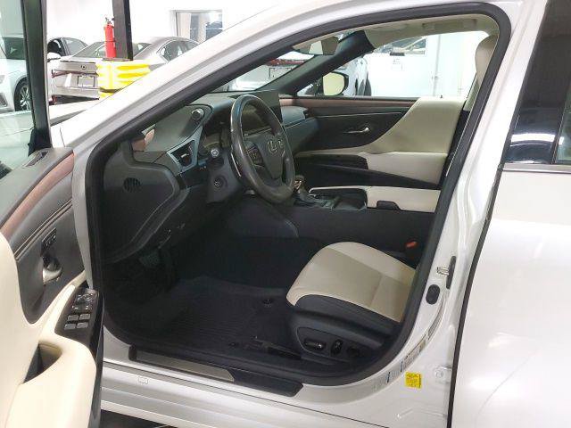 Certified 2023 Lexus ES 250 w/ Premium Package AWD/4WD image 20