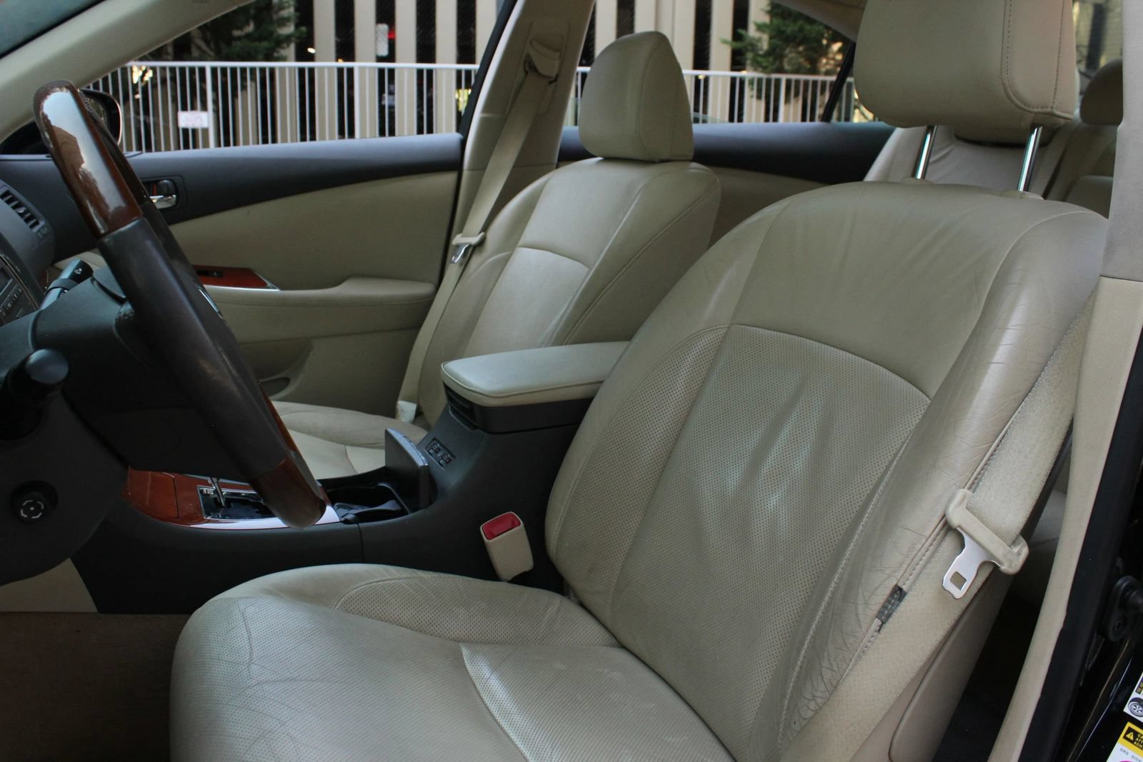 Used 2010 Lexus ES 350 FWD image 16