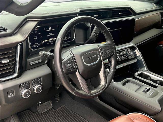 Used 2024 GMC Sierra 2500 Denali Ultimate AWD/4WD image 14
