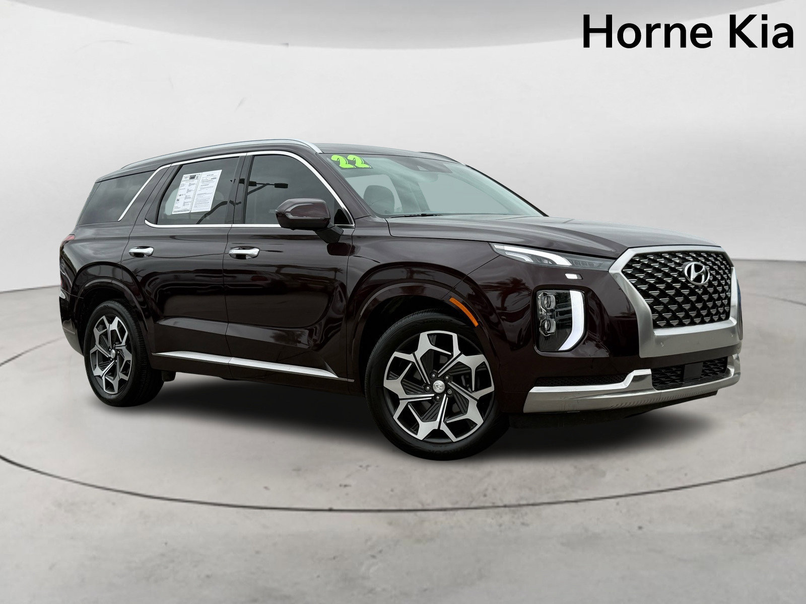 Used 2022 Hyundai Palisade Calligraphy w/ Cargo Package image 2