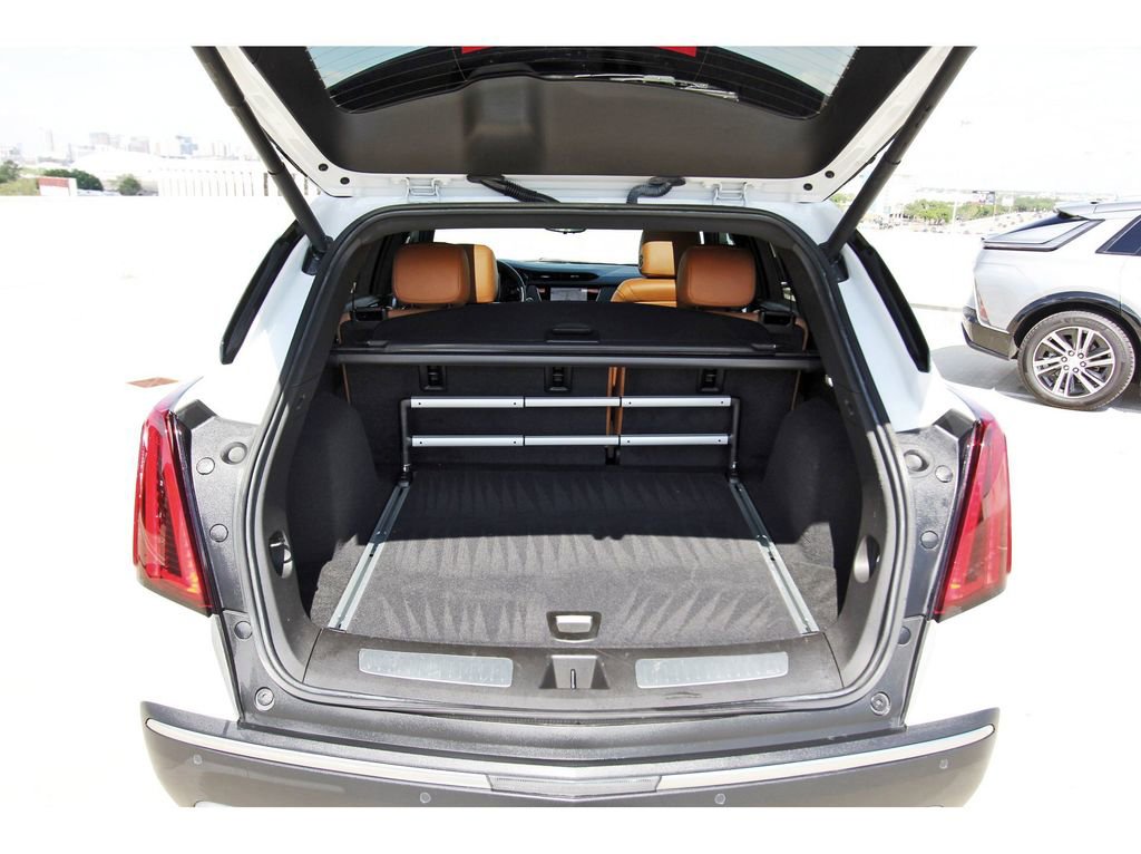 Used 2022 Cadillac XT5 Premium Luxury w/ Technology Package FWD image 30