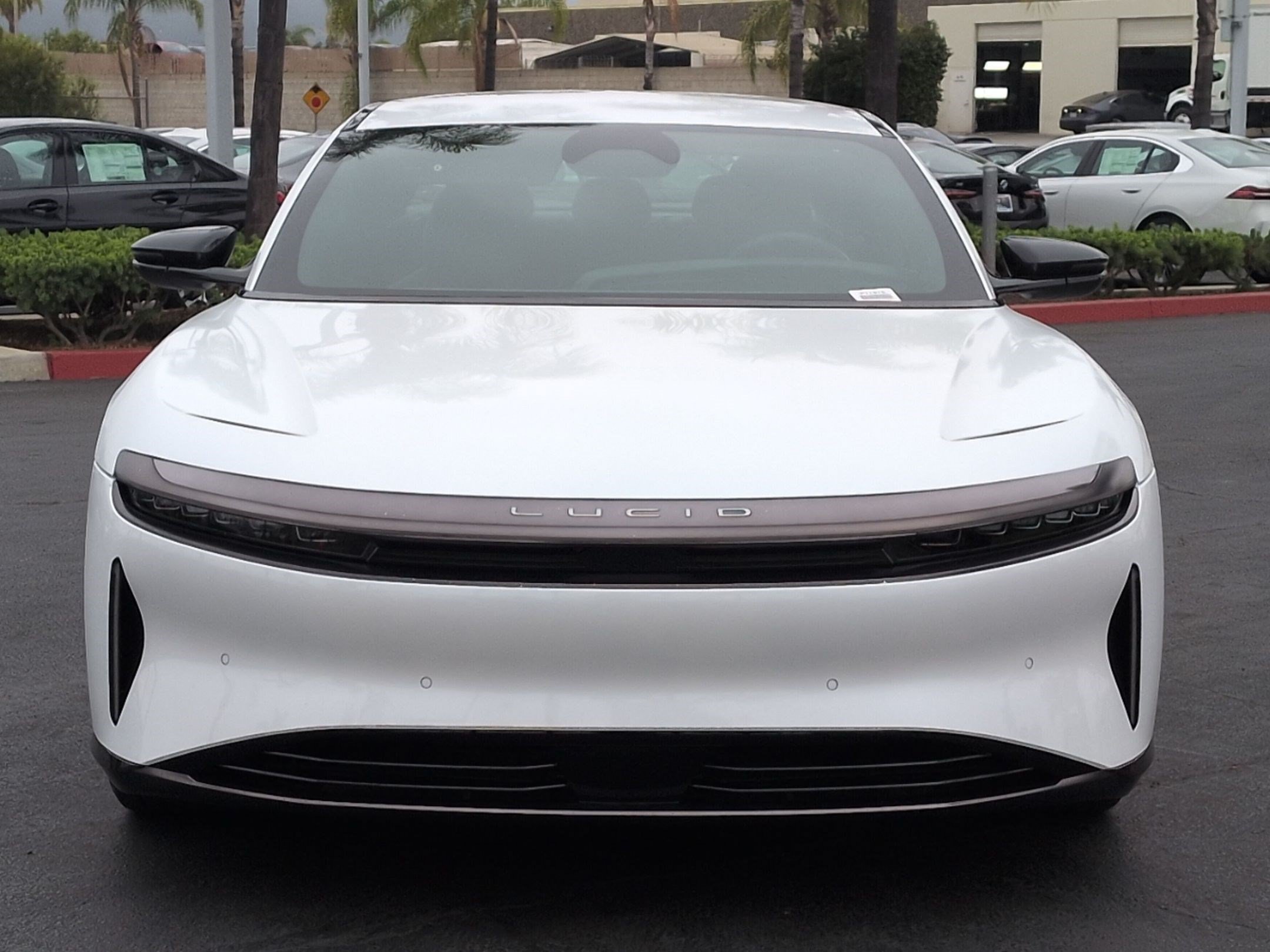 Used 2024 Lucid Air Touring AWD/4WD image 3