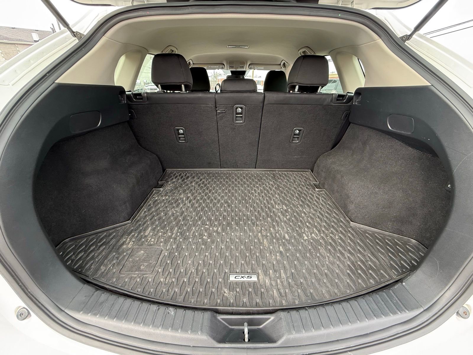 Used 2018 MAZDA CX-5 Sport image 23