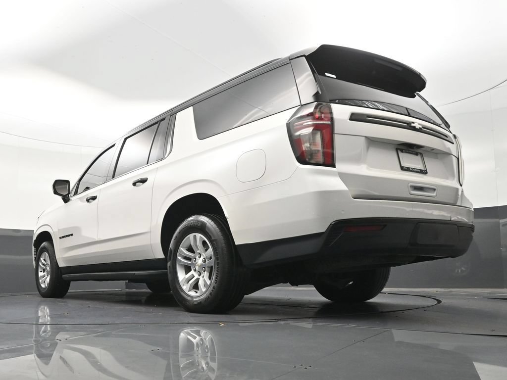 Used 2021 Chevrolet Suburban LS RWD image 26