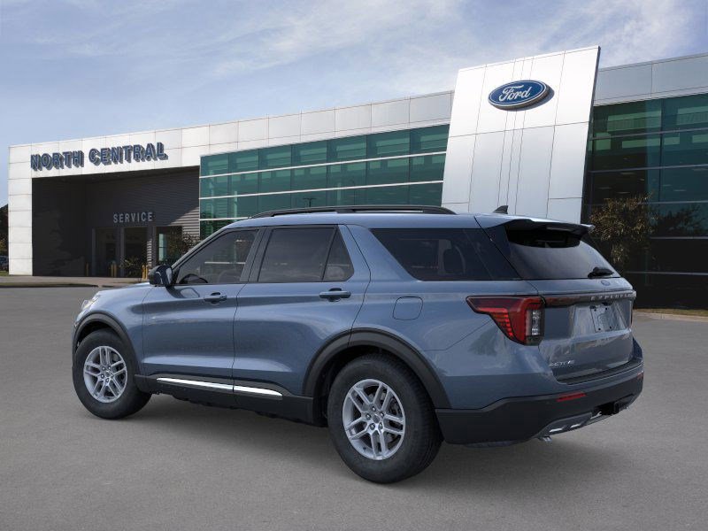 New 2025 Ford Explorer Active image 4