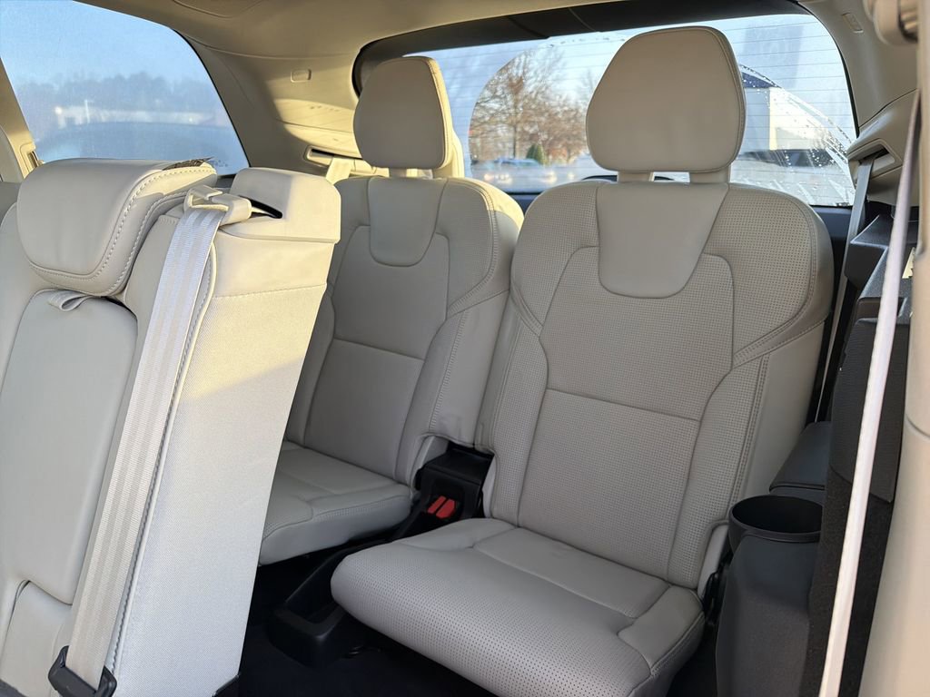 Used 2020 Volvo XC90 T6 Inscription image 15