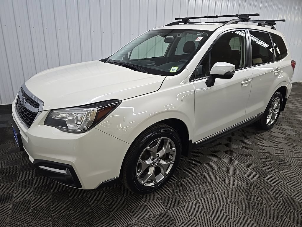 Used 2017 Subaru Forester 2.5i Touring AWD/4WD image 10