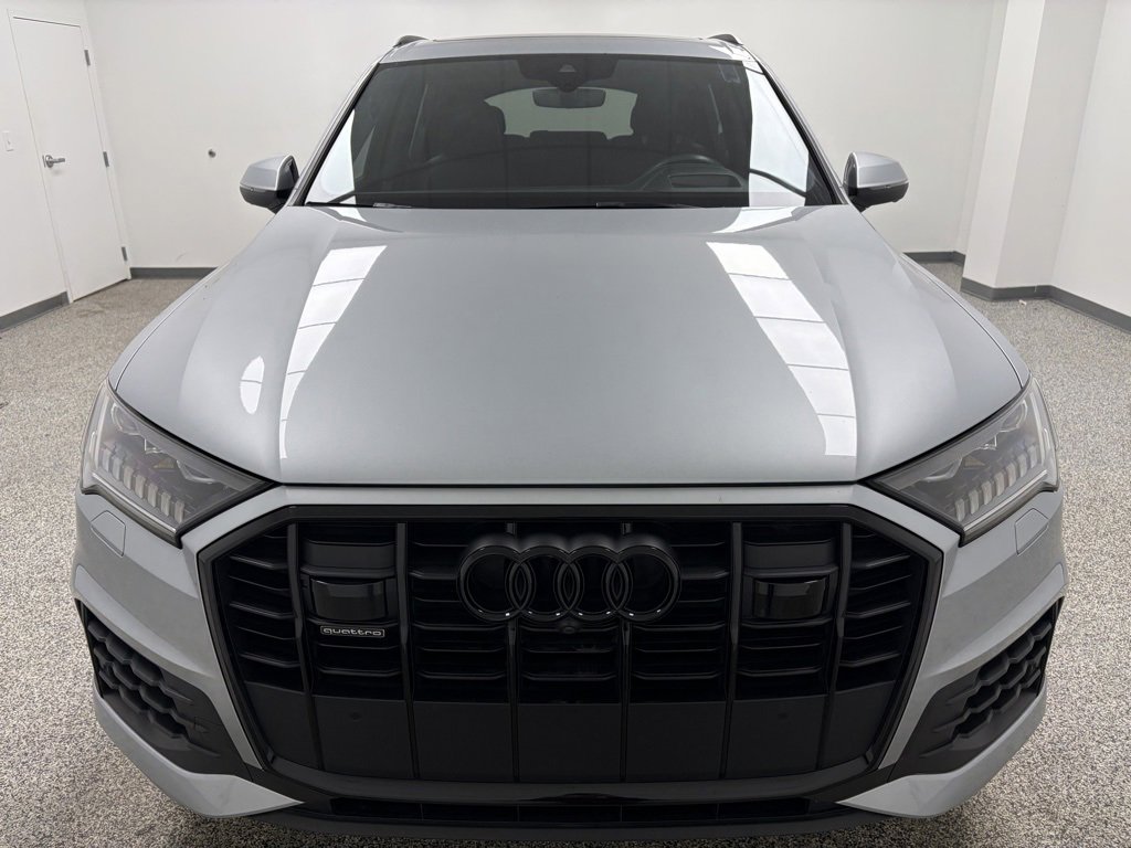 Used 2023 Audi Q7 3.0T Prestige w/ Prestige Package image 2