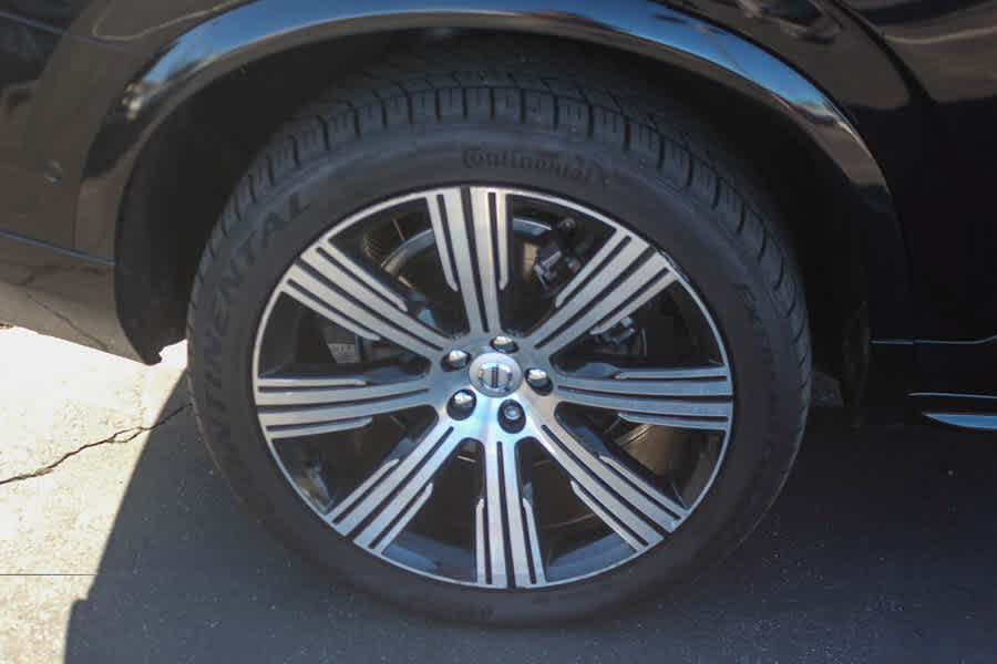 Used 2021 Volvo XC90 T6 Inscription w/ Advanced Package AWD/4WD image 11