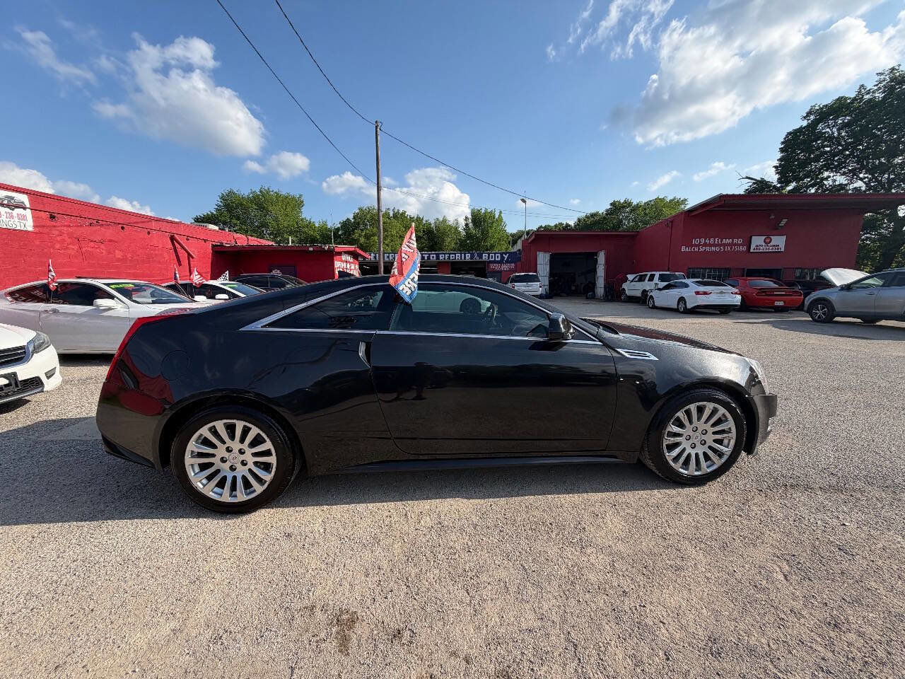 Used 2012 Cadillac CTS Coupe RWD image 3