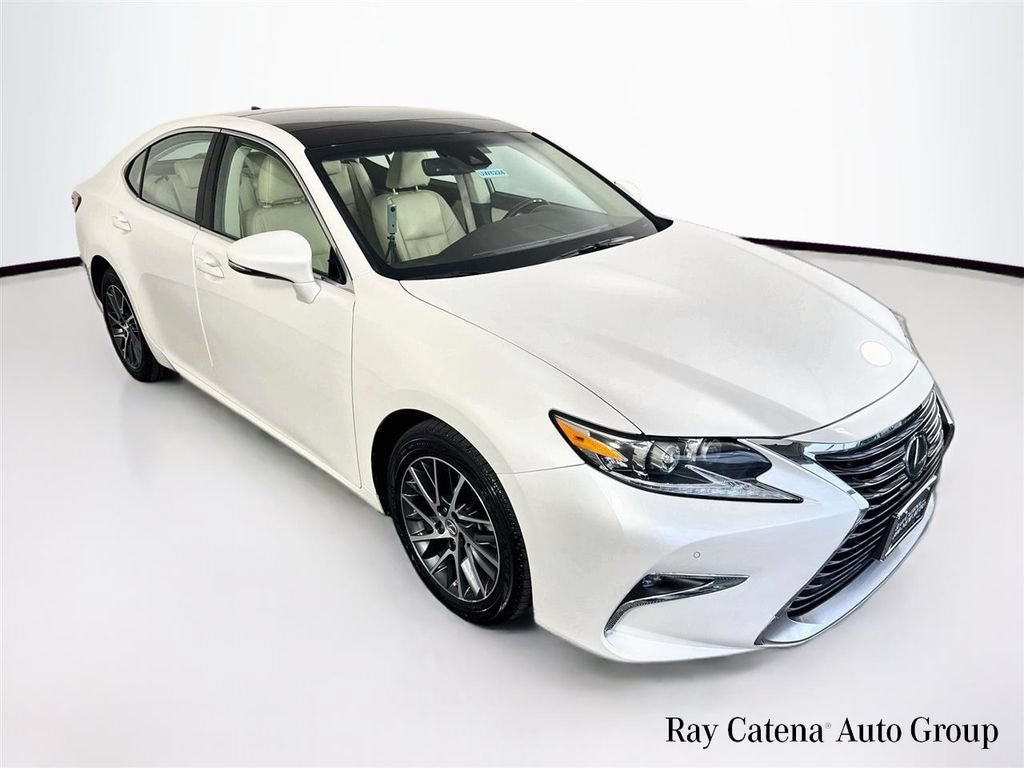 Used 2017 Lexus ES 350 w/ Luxury Package
