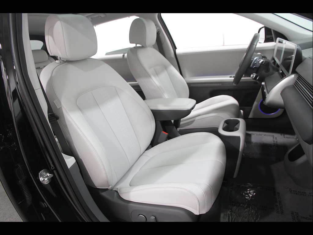 Certified 2024 Hyundai Ioniq 5 Limited RWD image 20