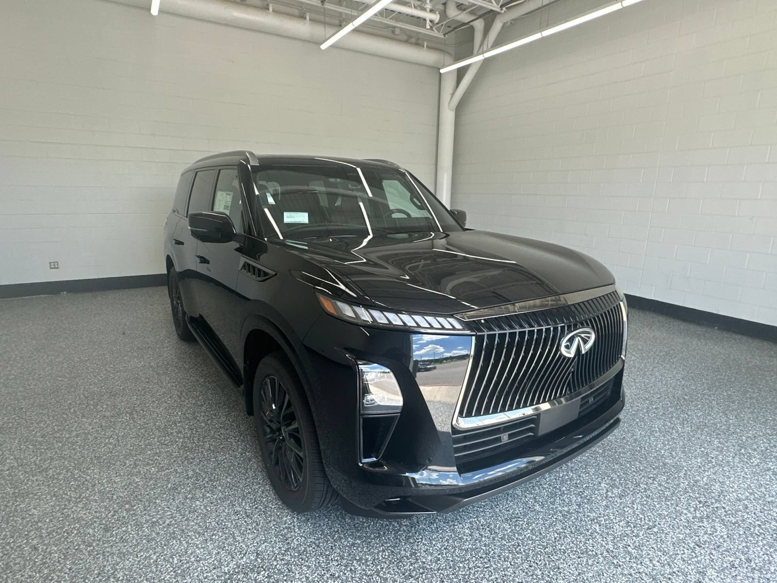 New 2027 INFINITI QX80 Autograph w/ Premium Cargo Package AWD/4WD image 4