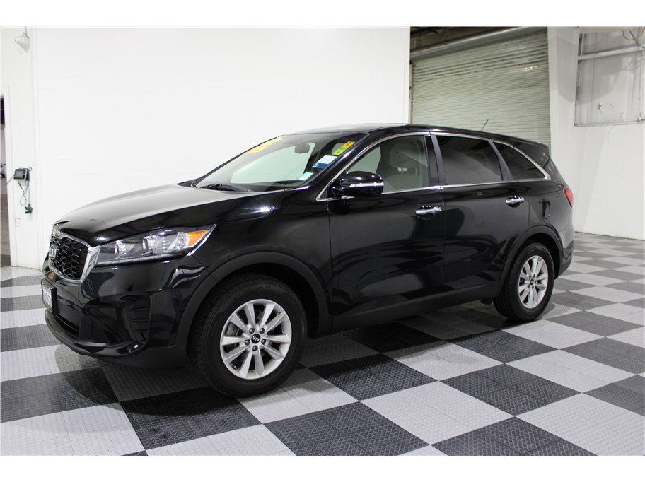 Used 2020 Kia Sorento LX image 7