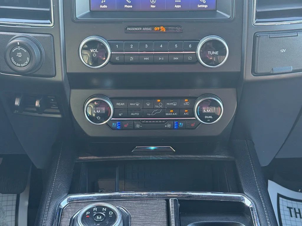 Used 2021 Ford Expedition Limited AWD/4WD image 22
