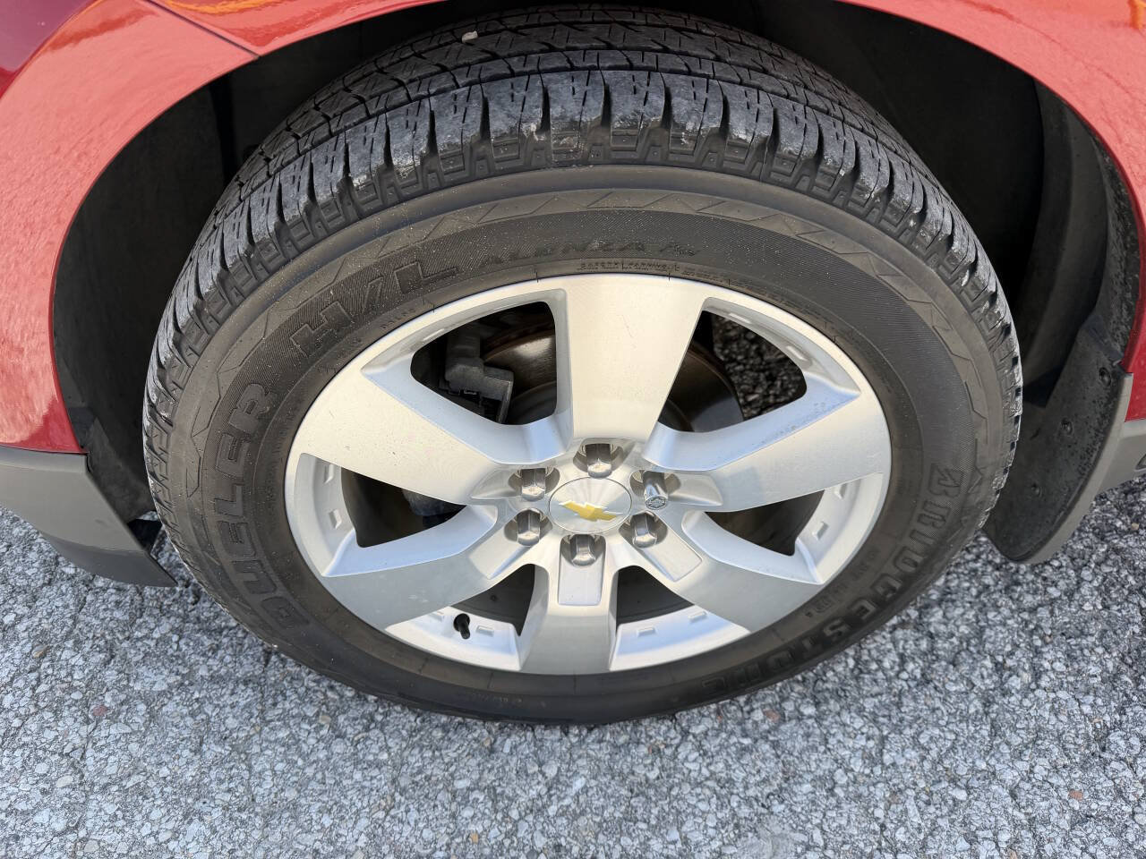 Used 2012 Chevrolet Traverse LTZ AWD/4WD image 9