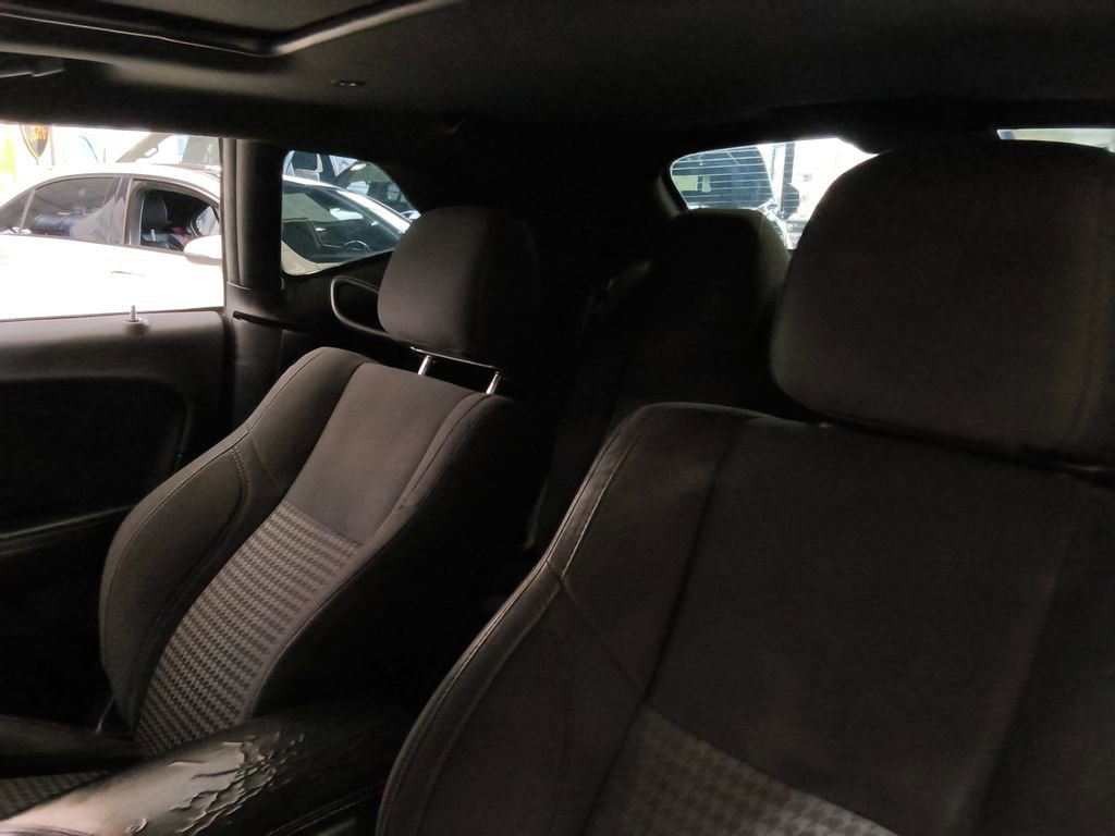 Used 2018 Dodge Challenger SXT w/ Blacktop Package image 15