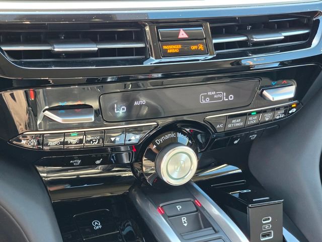 Used 2023 Acura MDX FWD w/ Technology Package image 32