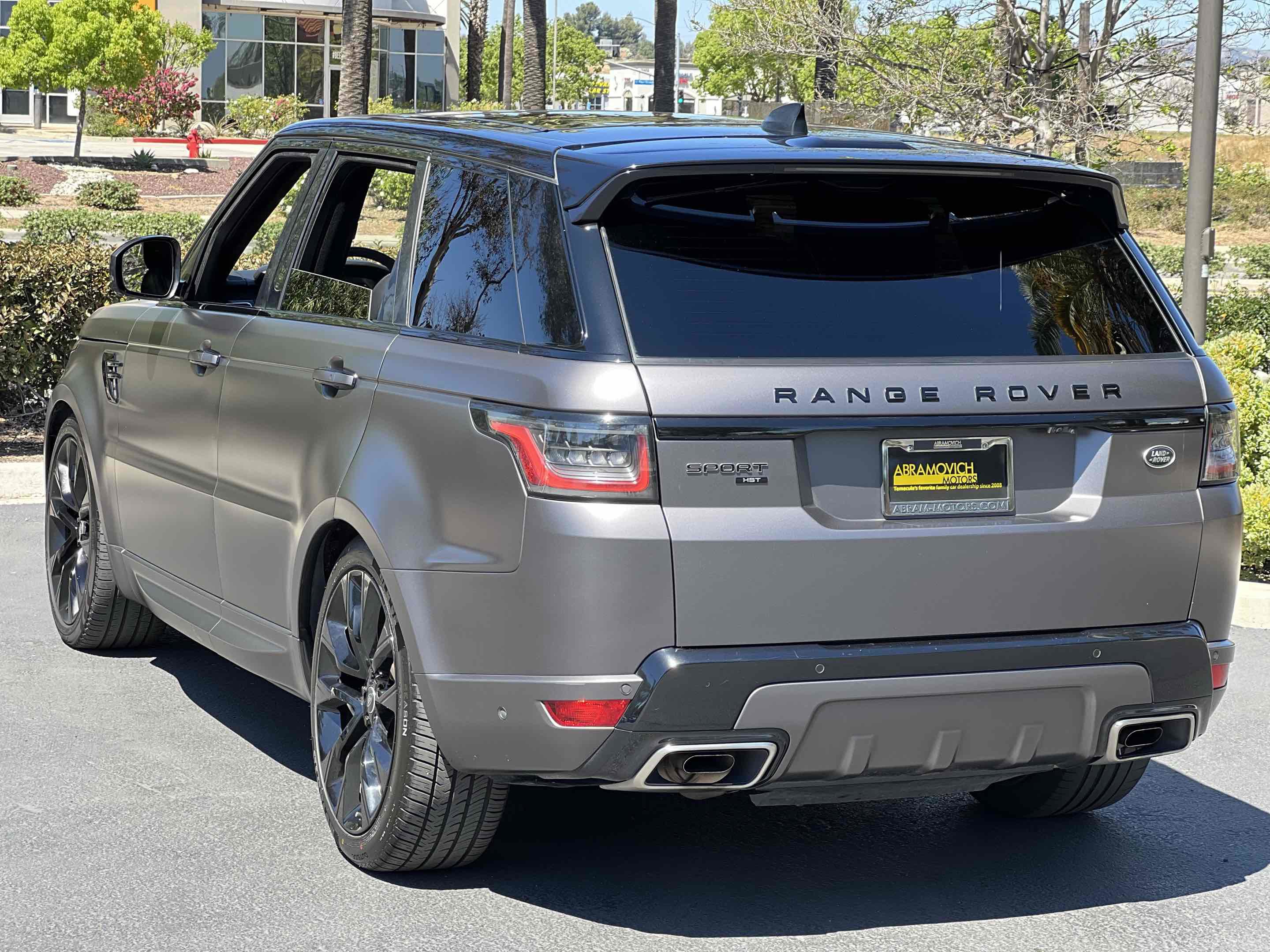 Used 2020 Land Rover Range Rover Sport HST image 21